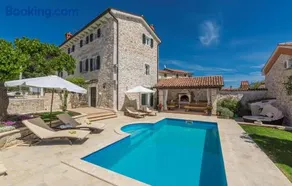 Meravigliosa villa accogliente e familiare con piscina | Accetta animali domestici - Image 4
