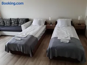 Sunnyrise Apartman - Image 2