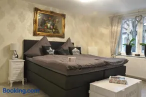 Rosenlounge - Image 1