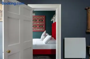 Bennett's Lodgings - Stylish 2BR Georgian Flat - Heart of Bath - Sleep 6 - Image 2