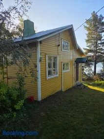 Central Houtskaari Seaside With Sauna - Image 1
