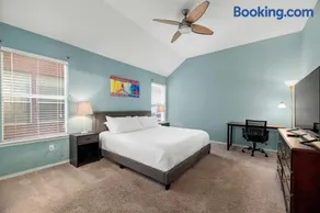 Relaxing 3BR 2BA Oasis - Hot Tub & 5 Beds! - Image 3