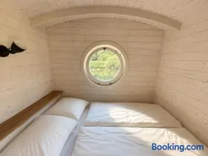 maringotka Hedvika glamping - Image 3