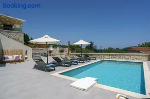 Villa Angelo, Traditional Cretan Stone Villa with Pool & Countryside Views - Image 3