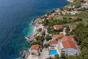 Nikolica Apartments Pelješac - Image 1