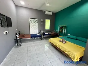 Tok Abu Heritage Roomstay - Image 3