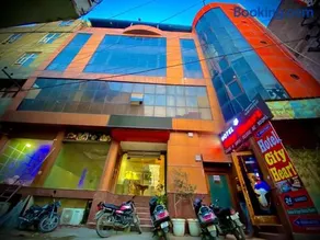 Hotel City palace - Image 1