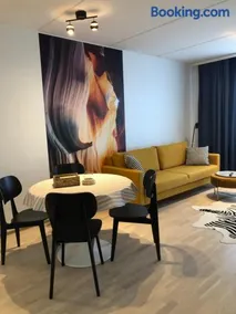 2 rooms, in front of the sea, free parking - Image 1