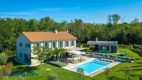 Luxury villa Povetica with pool in Vizinada - Image 1