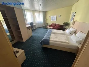 Hotel Deutsches Haus - Image 3