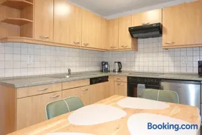 LODGE by Tendo Stay - Comfort Housing - Image 4