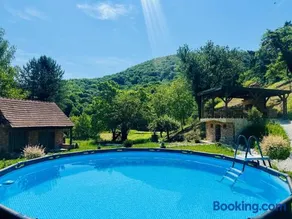 Green Hills - Holiday Home & Events - Image 2