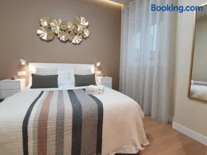 Apartamento de Lujo - A 10 minutos del centro - Image 2