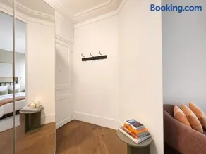 Cozy Studio Apartment Near Montmartre & Pigalle - Image 3