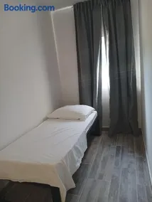 VAL apartmani, Stara Novalja - Image 3