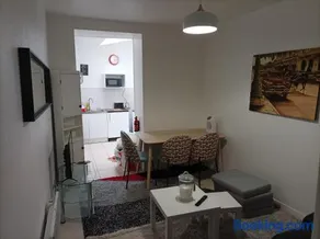 Charmant appartement à Montargis de 35 m² avec vue sur le lac - Image 1