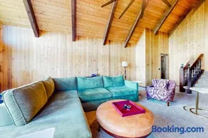 Jackalope Lodge - Image 2