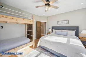 Guesthouse at Long Lake - Pool, Theatre, Hot Tubs - Image 2