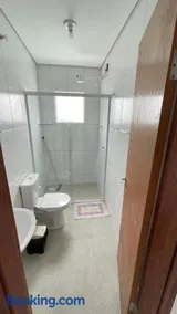 Lindo Apartamento com 2 Quartos Prox ao Jardim Botanico e Aeroporto - Image 3