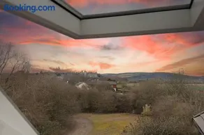 Penthouse Apartment Arundel - Image 4