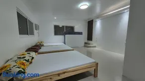 Beachfront White House for 10pax - Image 5