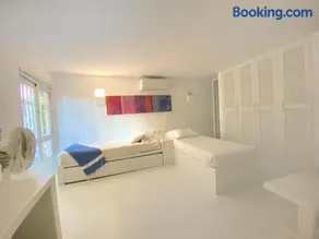 Apartmento en Ciudad Amurallada - Image 3