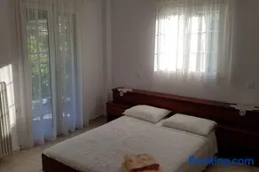Koulas House in Diava - Image 4
