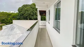 Aptos com 1 quarto, próximo a praia de Taperpuã, com 'àrea de churrasco compartilhada. - Image 3