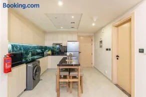 Cosy 2 Bed Apartment in Al Jaddaf - Image 5
