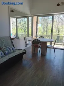 Appartement T2 face au golf - Image 1