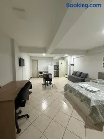 Studio amplo e aconchegante no bairro aterrado - Image 3