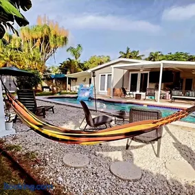 Pool House Resort heated swimming pool private duplex - Image 3