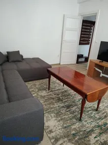 Central Apartment near Piatra Singuratică - Bălan - Image 2