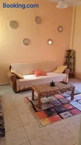 Apartment Getaway in Sparti - Image 1