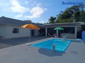 Casa com Piscina e ampla area de festas - Image 3