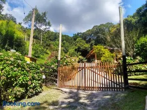 Casa Rural Na Serra, próxima de Cachoeiras e verde - Image 2
