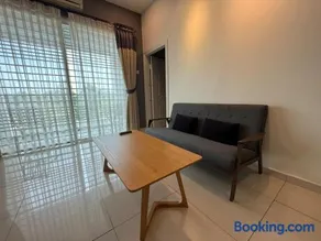 Seri Botani Private Pool Villa 5BR - Image 3