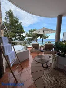 Amelia Seaview Apartments & Studios - Image 2