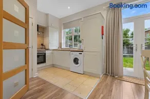Riverside Townhouse Antrim - Image 4