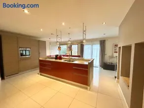 Modern 4 Bedroom House Ring of Kerry -Killarney - Image 5