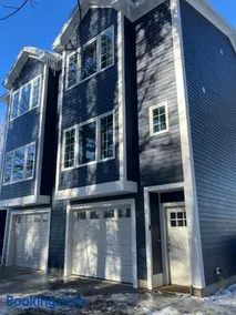 New Modern Townhouse by Bowdoin College & DT Unit 1 - Image 1