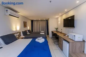 Suíte em Itaipava com Estrutura Completa - Image 2