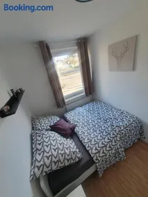 Angenehmes privatzimmer - Image 2