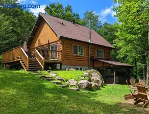Chalet Le Boisé SPA et Rivière - Image 1