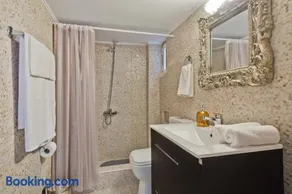 APARTMENT DOWNTOWN - Image 3