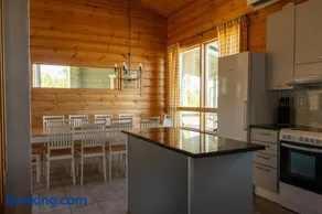 Oravi Villa 3 Tintti - Image 2