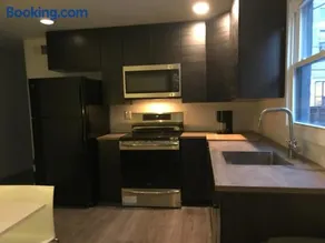 Modern GuestHouse Ironbound Newark with KITCHEN-FastTrainToNYC-OneStopToAirport - Image 2