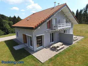 Gîte neuf au calme près de Gérardmer avec terrasse et balades en forêt - Image 1