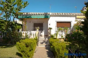 Casa con terraza - Image 1