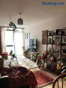 Double rooms in relaxing, plant- filled, artsy home! - Image 2